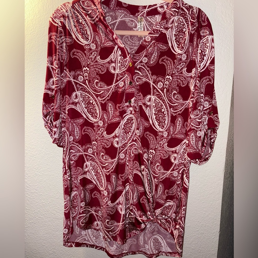 PerSeption Concept Floral and Paisley Blouses - Navy and Red - Picture 2 of 9
